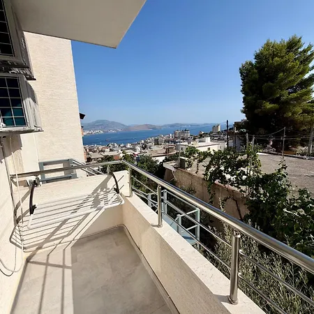 Elio Seaview ساراندا